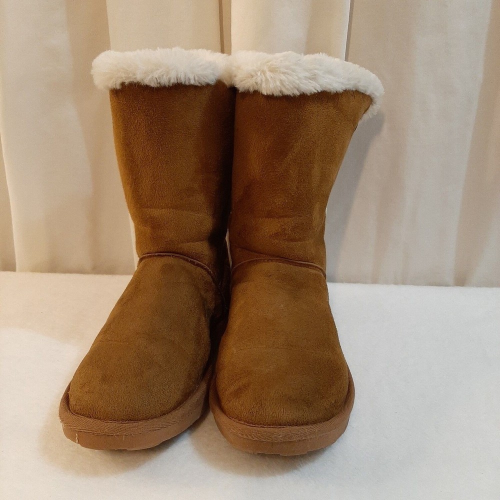 True Craft Girls U1AX Boots, Tan,  Size Little Kid 3.0 Great Preowned Condition